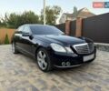 Синий Мерседес Е-Класс, объемом двигателя 2.2 л и пробегом 324 тыс. км за 10900 $, фото 1 на Automoto.ua
