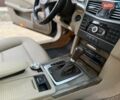 Синий Мерседес Е-Класс, объемом двигателя 2.2 л и пробегом 324 тыс. км за 10900 $, фото 33 на Automoto.ua