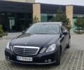 Синий Мерседес Е-Класс, объемом двигателя 2.2 л и пробегом 280 тыс. км за 12600 $, фото 1 на Automoto.ua