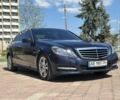 Синий Мерседес Е-Класс, объемом двигателя 2.2 л и пробегом 221 тыс. км за 10500 $, фото 1 на Automoto.ua