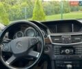 Синий Мерседес Е-Класс, объемом двигателя 2.2 л и пробегом 230 тыс. км за 11499 $, фото 17 на Automoto.ua