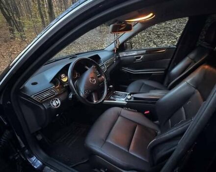 Синій Мерседес Е-Клас, об'ємом двигуна 1.8 л та пробігом 334 тис. км за 10600 $, фото 2 на Automoto.ua