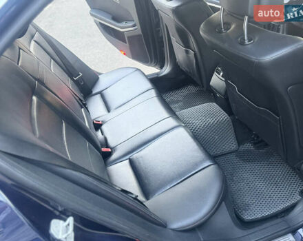 Синий Мерседес Е-Класс, объемом двигателя 1.8 л и пробегом 367 тыс. км за 8800 $, фото 22 на Automoto.ua