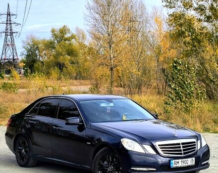 Синій Мерседес Е-Клас, об'ємом двигуна 1.8 л та пробігом 178 тис. км за 8888 $, фото 1 на Automoto.ua