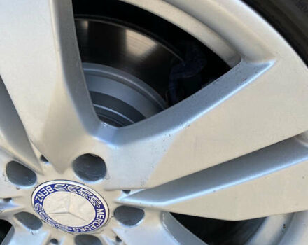 Синий Мерседес Е-Класс, объемом двигателя 2.99 л и пробегом 529 тыс. км за 10999 $, фото 12 на Automoto.ua