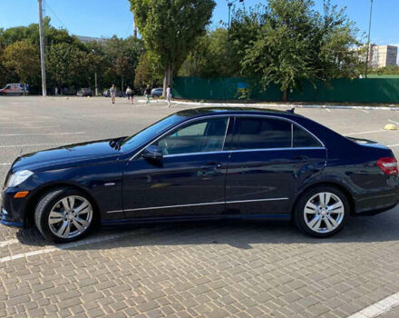 Синий Мерседес Е-Класс, объемом двигателя 2.99 л и пробегом 529 тыс. км за 10999 $, фото 9 на Automoto.ua