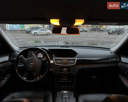 Синий Мерседес Е-Класс, объемом двигателя 3 л и пробегом 286 тыс. км за 15900 $, фото 24 на Automoto.ua