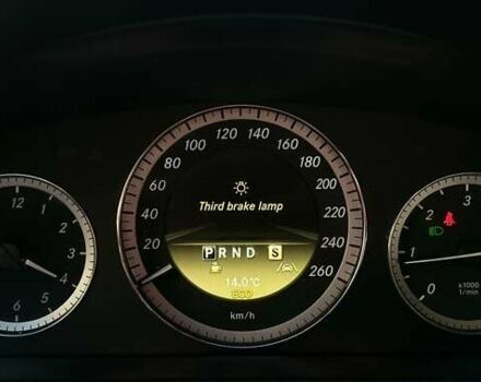 Мерседес Е-Клас 2011 у Києві на Automoto.ua Синій Мерседес Е-Клас, об'ємом двигуна 2.14 л та пробігом 280 тис. км за 11350 $, фото 10 на Automoto.ua