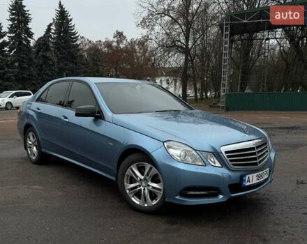 Синий Мерседес Е-Класс, объемом двигателя 3 л и пробегом 286 тыс. км за 15900 $, фото 1 на Automoto.ua