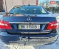 Синій Мерседес Е-Клас, об'ємом двигуна 2.14 л та пробігом 455 тис. км за 10999 $, фото 6 на Automoto.ua