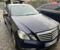 Синий Мерседес Е-Класс, объемом двигателя 2.2 л и пробегом 332 тыс. км за 11500 $, фото 1 на Automoto.ua
