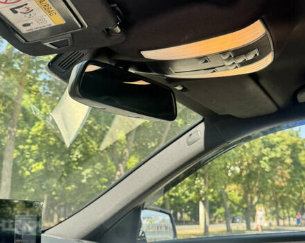 Синий Мерседес Е-Класс, объемом двигателя 2.1 л и пробегом 180 тыс. км за 15700 $, фото 17 на Automoto.ua