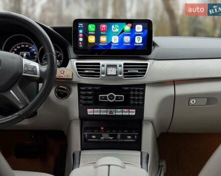 Синий Мерседес Е-Класс, объемом двигателя 2.2 л и пробегом 213 тыс. км за 15990 $, фото 58 на Automoto.ua