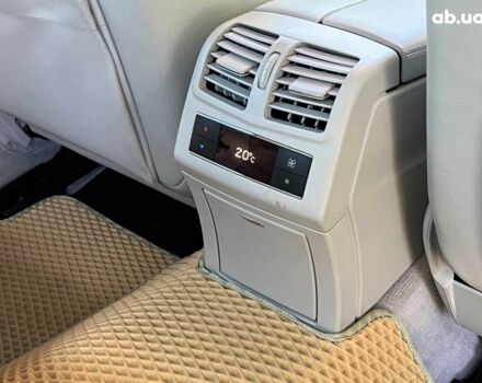 Синий Мерседес Е-Класс, объемом двигателя 2.2 л и пробегом 213 тыс. км за 19390 $, фото 27 на Automoto.ua