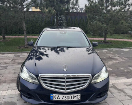 Синий Мерседес Е-Класс, объемом двигателя 2.14 л и пробегом 217 тыс. км за 16000 $, фото 19 на Automoto.ua