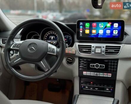 Синий Мерседес Е-Класс, объемом двигателя 2.2 л и пробегом 213 тыс. км за 15990 $, фото 56 на Automoto.ua