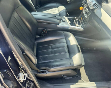 Синий Мерседес Е-Класс, объемом двигателя 2.1 л и пробегом 180 тыс. км за 15700 $, фото 9 на Automoto.ua