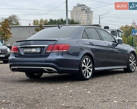 Синий Мерседес Е-Класс, объемом двигателя 3.5 л и пробегом 205 тыс. км за 18000 $, фото 5 на Automoto.ua