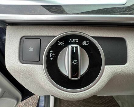 Мерседес Е-Класс 2014 в Киеве на Automoto.ua Синий Мерседес Е-Класс, объемом двигателя 3.5 л и пробегом 205 тыс. км за 18000 $, фото 22 на Automoto.ua