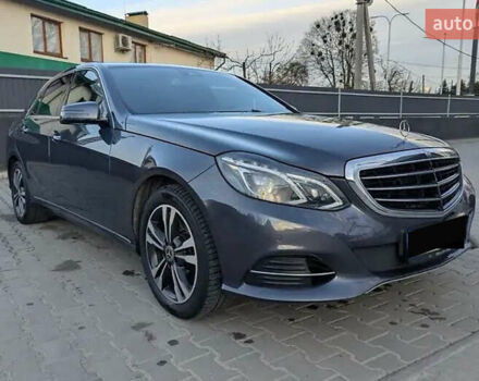 Синій Мерседес Е-Клас, об'ємом двигуна 3 л та пробігом 328 тис. км за 16900 $, фото 8 на Automoto.ua