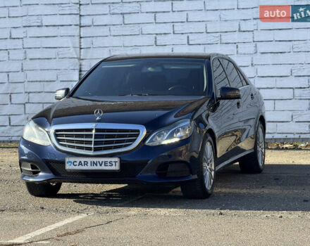 Синий Мерседес Е-Класс, объемом двигателя 2.14 л и пробегом 360 тыс. км за 16000 $, фото 5 на Automoto.ua