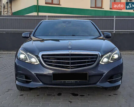 Синій Мерседес Е-Клас, об'ємом двигуна 3 л та пробігом 328 тис. км за 16900 $, фото 2 на Automoto.ua