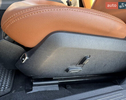 Синій Мерседес Е-Клас, об'ємом двигуна 2.14 л та пробігом 360 тис. км за 16000 $, фото 24 на Automoto.ua