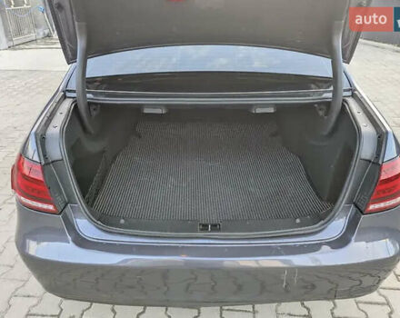 Синій Мерседес Е-Клас, об'ємом двигуна 3 л та пробігом 328 тис. км за 16900 $, фото 15 на Automoto.ua