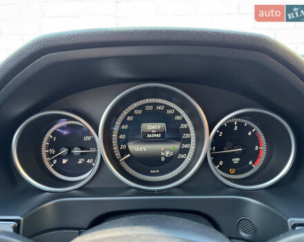 Синий Мерседес Е-Класс, объемом двигателя 2.14 л и пробегом 360 тыс. км за 15999 $, фото 28 на Automoto.ua