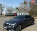 Синий Мерседес Е-Класс, объемом двигателя 3 л и пробегом 330 тыс. км за 23500 $, фото 1 на Automoto.ua