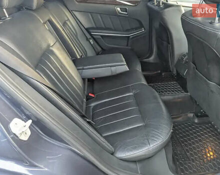 Синій Мерседес Е-Клас, об'ємом двигуна 3 л та пробігом 328 тис. км за 16900 $, фото 14 на Automoto.ua