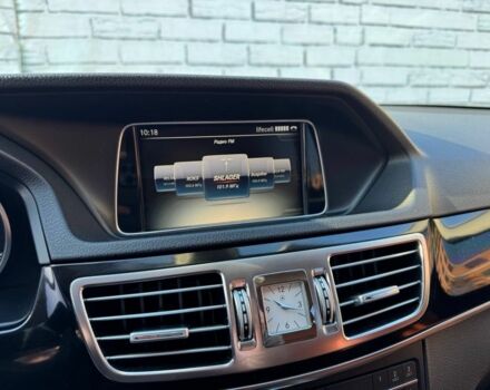 Синий Мерседес Е-Класс, объемом двигателя 2.2 л и пробегом 360 тыс. км за 15999 $, фото 15 на Automoto.ua