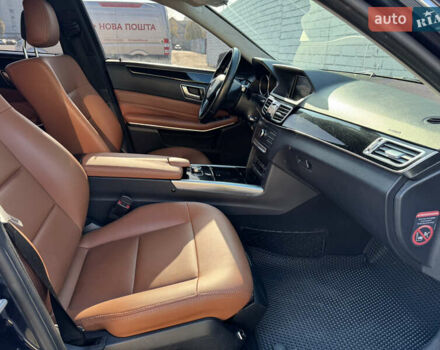 Синій Мерседес Е-Клас, об'ємом двигуна 2.14 л та пробігом 360 тис. км за 16000 $, фото 19 на Automoto.ua