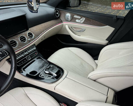 Синій Мерседес Е-Клас, об'ємом двигуна 1.99 л та пробігом 100 тис. км за 22999 $, фото 28 на Automoto.ua