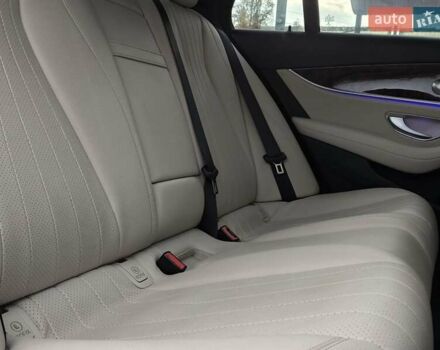 Синій Мерседес Е-Клас, об'ємом двигуна 1.99 л та пробігом 159 тис. км за 24500 $, фото 24 на Automoto.ua