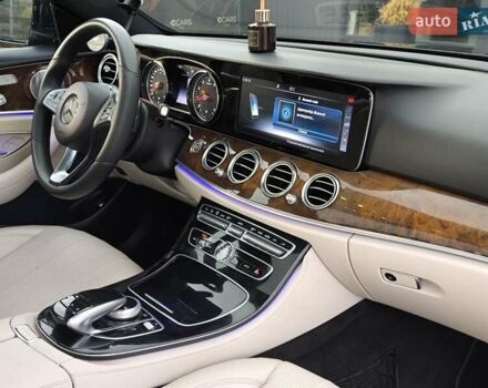 Синій Мерседес Е-Клас, об'ємом двигуна 1.99 л та пробігом 159 тис. км за 24500 $, фото 21 на Automoto.ua