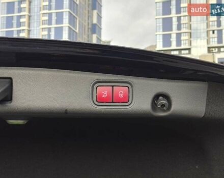 Синій Мерседес Е-Клас, об'ємом двигуна 1.99 л та пробігом 159 тис. км за 24500 $, фото 27 на Automoto.ua