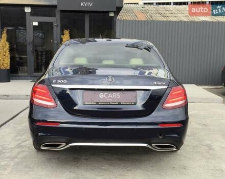 Синій Мерседес Е-Клас, об'ємом двигуна 1.99 л та пробігом 159 тис. км за 24500 $, фото 4 на Automoto.ua