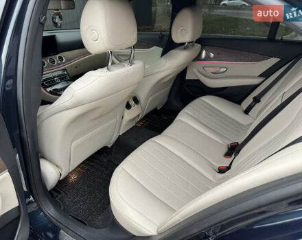 Синій Мерседес Е-Клас, об'ємом двигуна 1.99 л та пробігом 100 тис. км за 22999 $, фото 31 на Automoto.ua