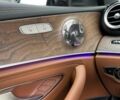 Синій Мерседес Е-Клас, об'ємом двигуна 2 л та пробігом 140 тис. км за 38900 $, фото 41 на Automoto.ua