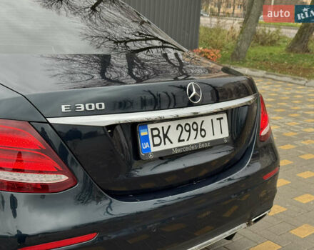 Синій Мерседес Е-Клас, об'ємом двигуна 1.99 л та пробігом 100 тис. км за 22999 $, фото 16 на Automoto.ua