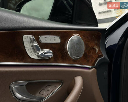 Синій Мерседес Е-Клас, об'ємом двигуна 1.99 л та пробігом 113 тис. км за 27999 $, фото 18 на Automoto.ua