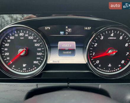 Синий Мерседес Е-Класс, объемом двигателя 1.99 л и пробегом 166 тыс. км за 27800 $, фото 24 на Automoto.ua