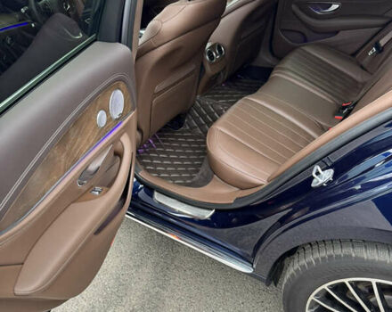 Синий Мерседес Е-Класс, объемом двигателя 1.95 л и пробегом 153 тыс. км за 30500 $, фото 9 на Automoto.ua