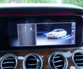 Синій Мерседес Е-Клас, об'ємом двигуна 2 л та пробігом 195 тис. км за 32558 $, фото 41 на Automoto.ua