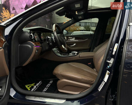 Синій Мерседес Е-Клас, об'ємом двигуна 1.99 л та пробігом 113 тис. км за 27999 $, фото 21 на Automoto.ua