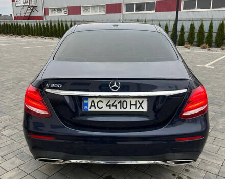 Синий Мерседес Е-Класс, объемом двигателя 1.99 л и пробегом 166 тыс. км за 27800 $, фото 11 на Automoto.ua