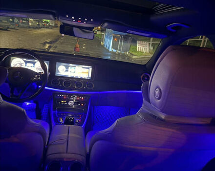 Синій Мерседес Е-Клас, об'ємом двигуна 1.99 л та пробігом 71 тис. км за 31000 $, фото 19 на Automoto.ua