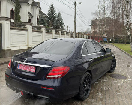 Синій Мерседес Е-Клас, об'ємом двигуна 1.99 л та пробігом 71 тис. км за 31000 $, фото 5 на Automoto.ua