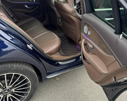 Синий Мерседес Е-Класс, объемом двигателя 1.95 л и пробегом 153 тыс. км за 30500 $, фото 11 на Automoto.ua